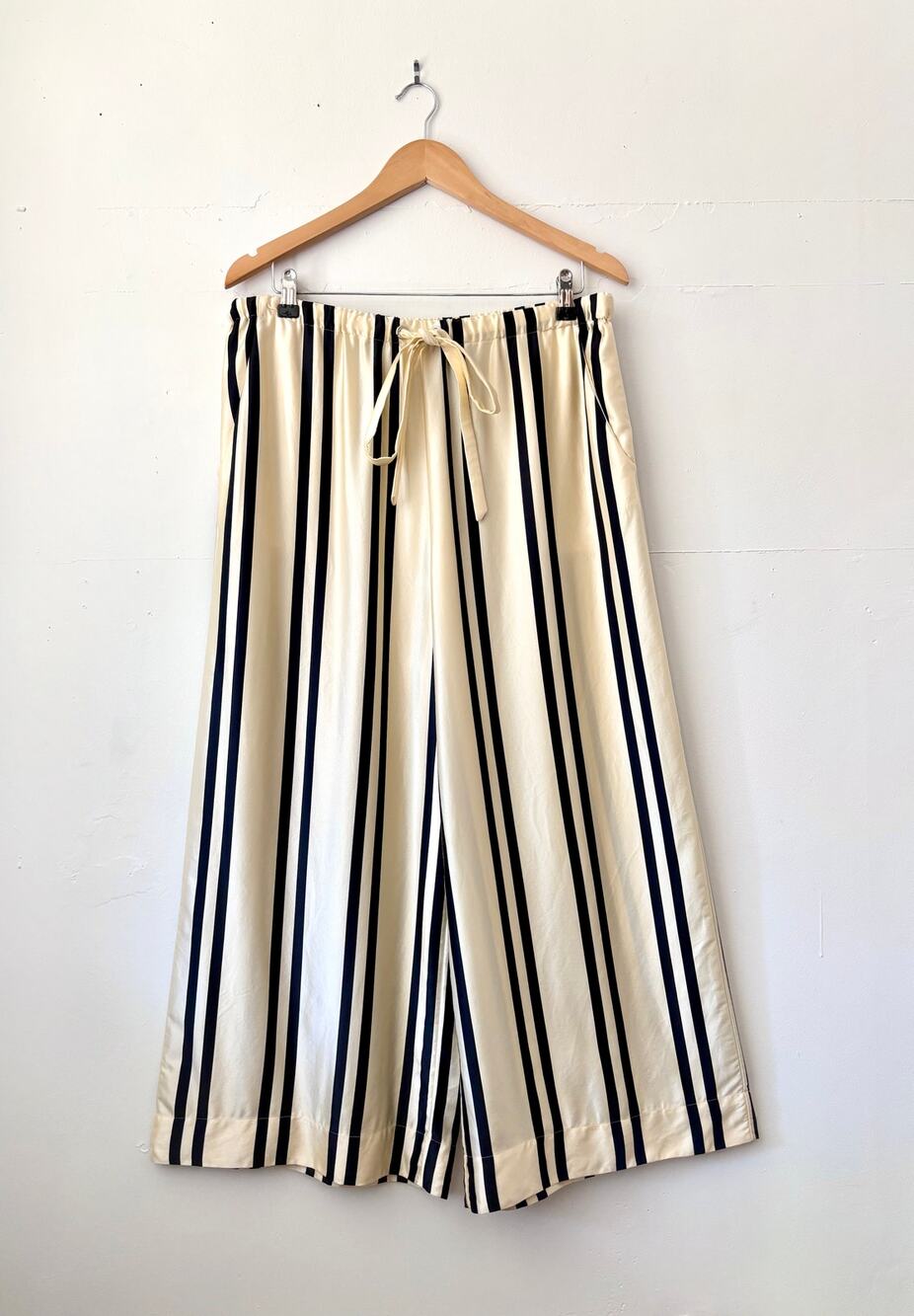 $1580 KHAITE 100% Silk Stripe Wide Leg Phoebe Pants Quiet Luxury Designer Size S